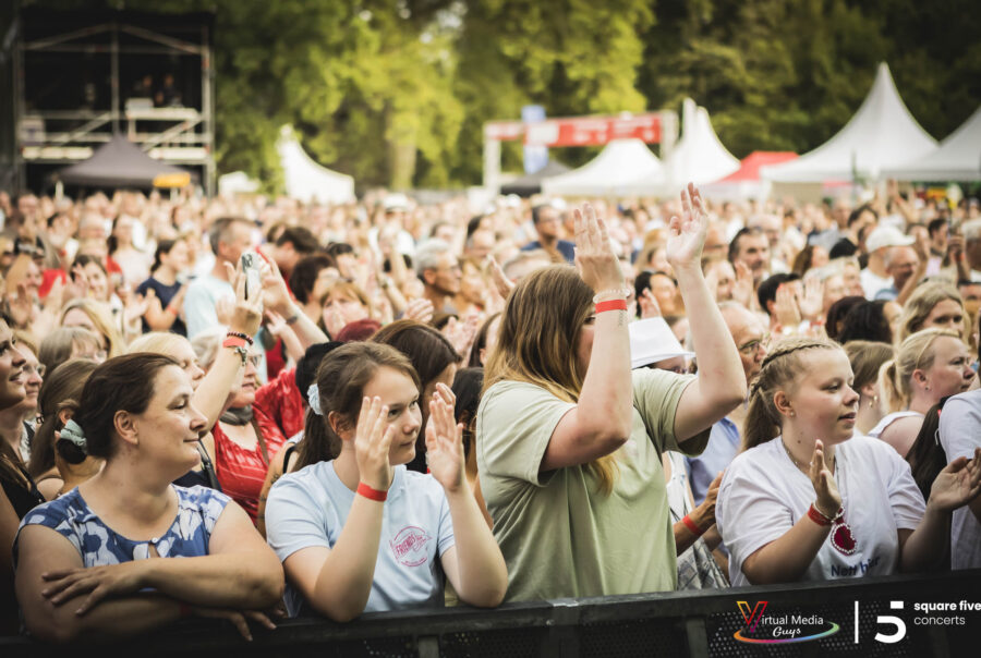 QX5A5310